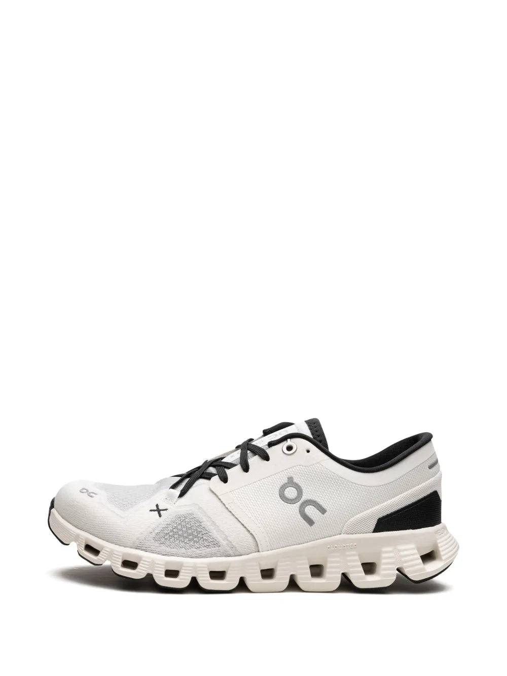 On cloud x3 White