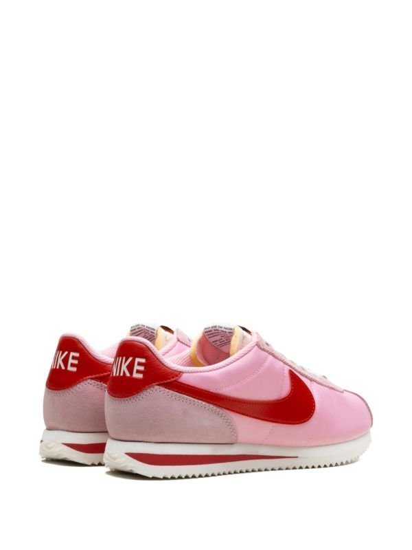 Nike Cortez TXT Fir Pink