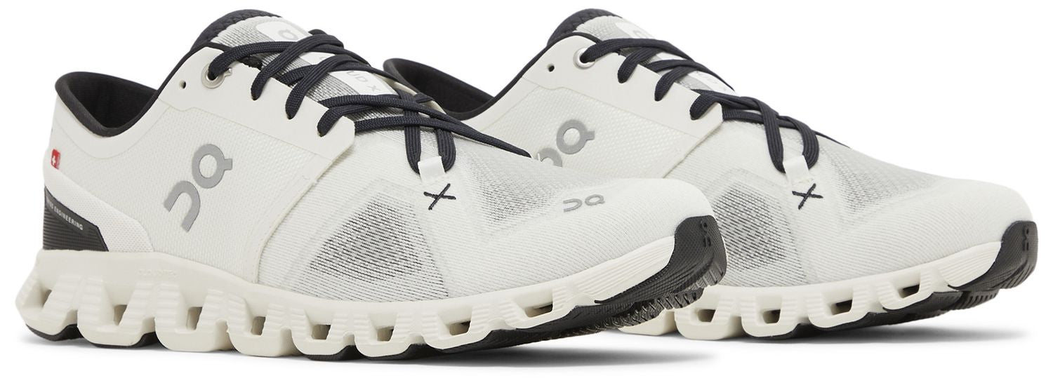On Running X3 Lvory Black