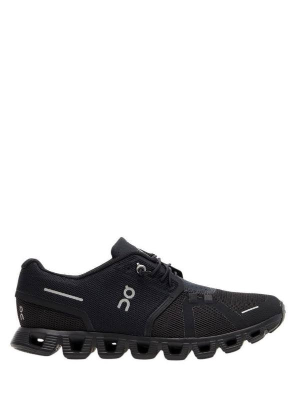 On cloud 5 black