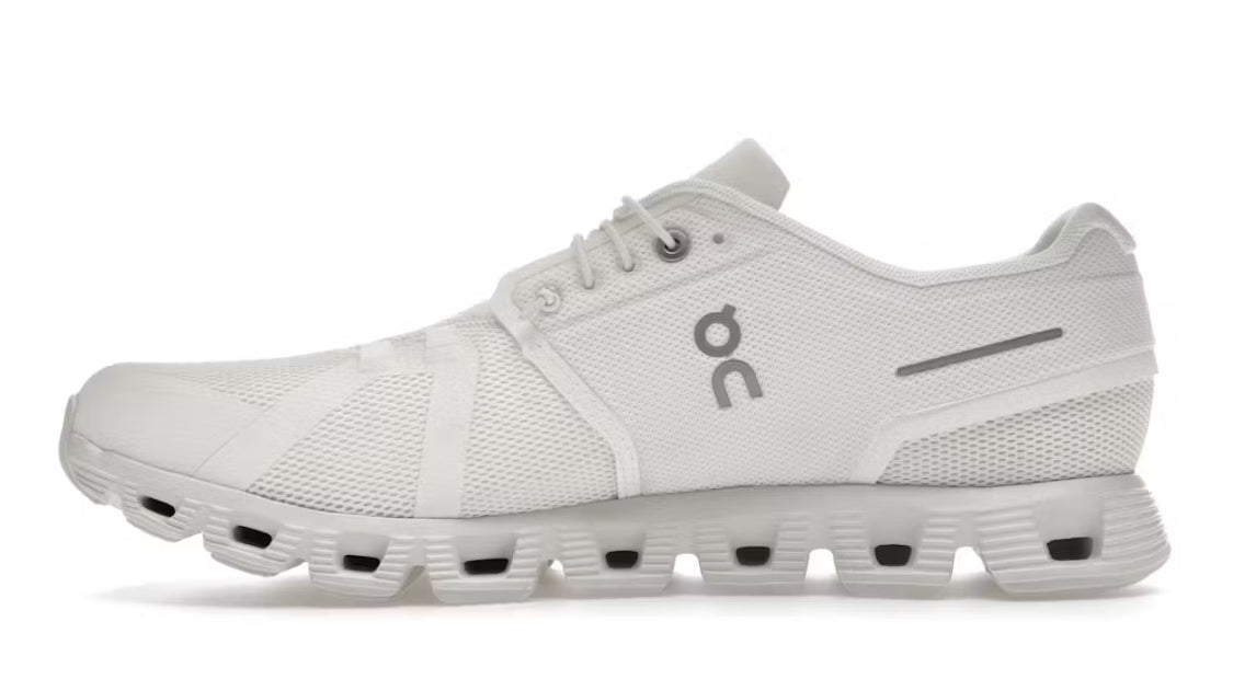 On cloud 5 WHITE