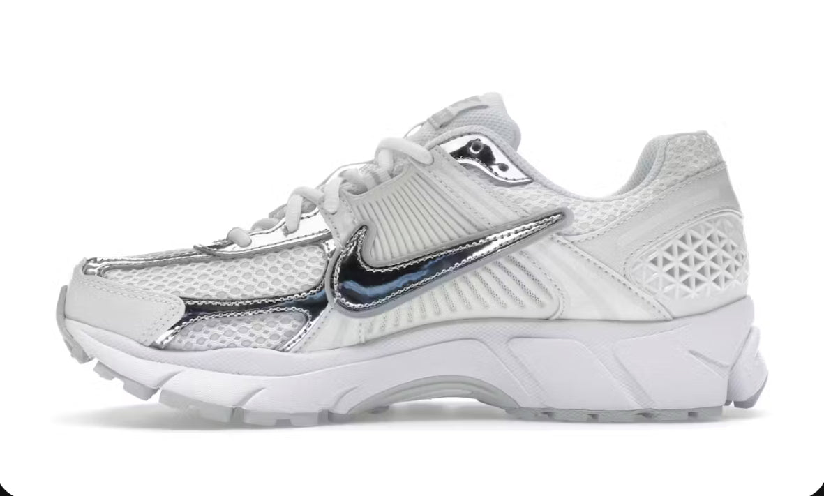 Nike Zoom Vomero 5 Chrome
