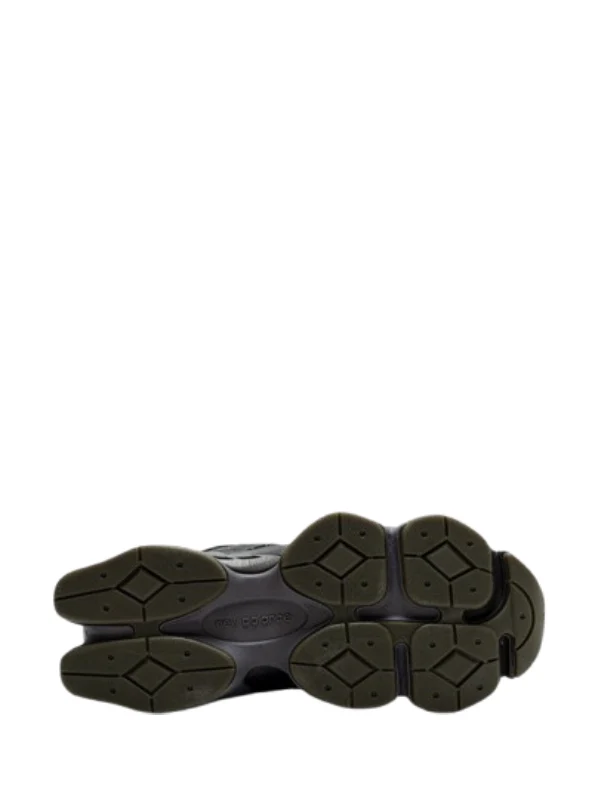 New Balance 9060 Triple Black