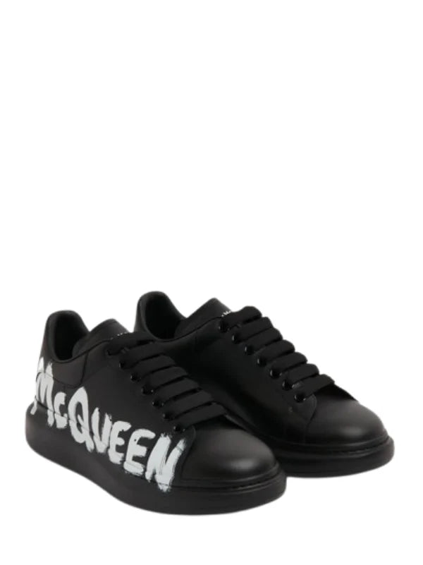 Alexander McQueen McQueen Oversized sneakers