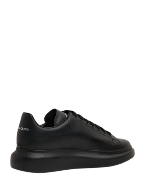 Alexander McQueen McQueen Oversized sneakers