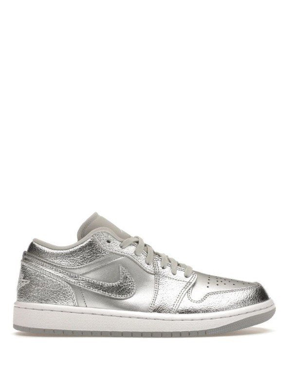 AIR JORDAN 1 LOW SE METALIC SILVER