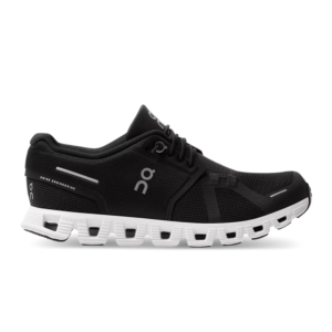 On Running Cloud 6 Black/White